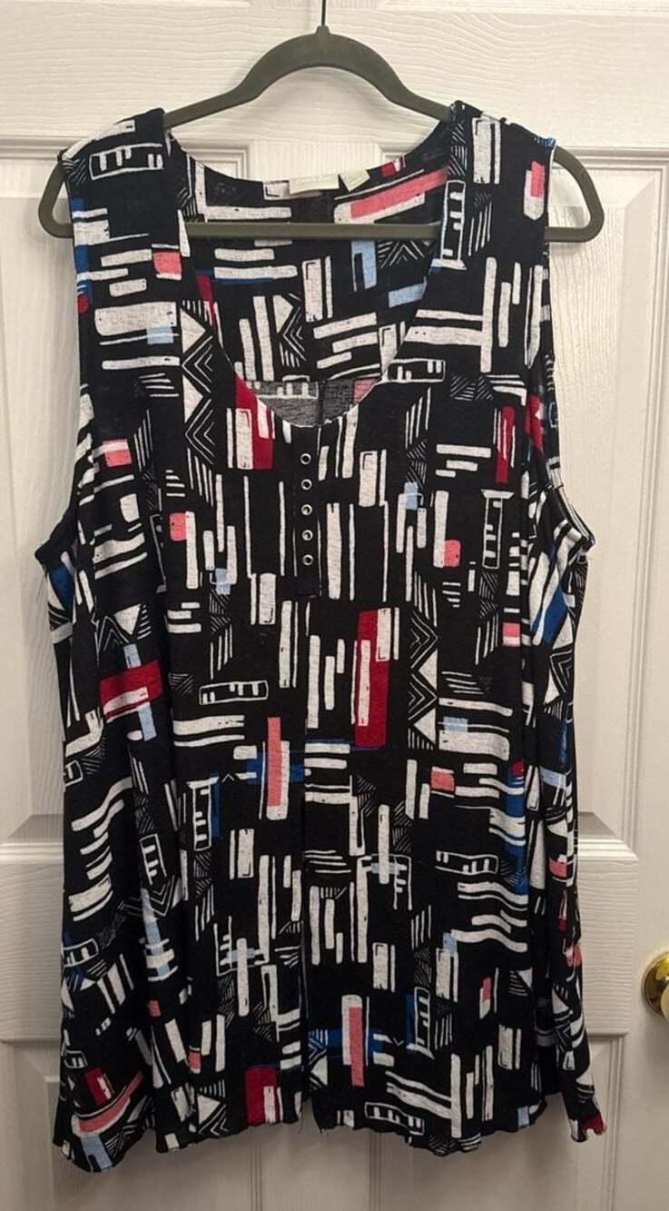 Zim & Zoe Sleeveless Henley Top with Geometric Abstract Print